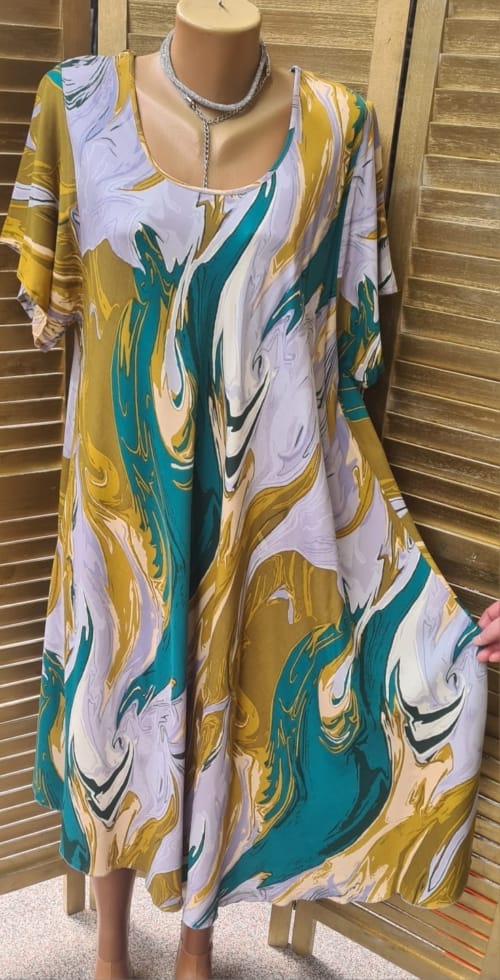 WhatsApp Image 2025 03 05 at 10.25.24 9 - Rochie Maxi din Vascoza cod 0033