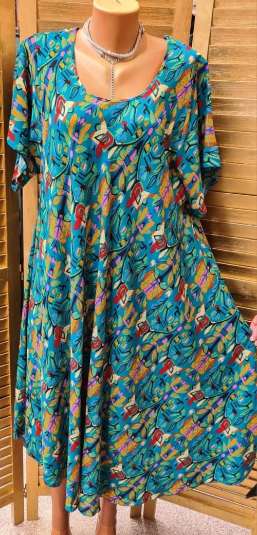 WhatsApp Image 2025 03 05 at 10.25.25 8 - Rochie Maxi din Vascoza cod 0099