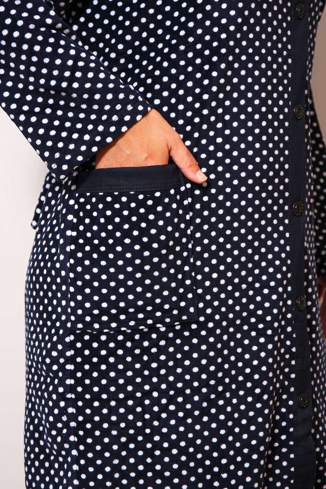 yves fashion6 - Capot din Catifea cod CCF 02 Nasturi