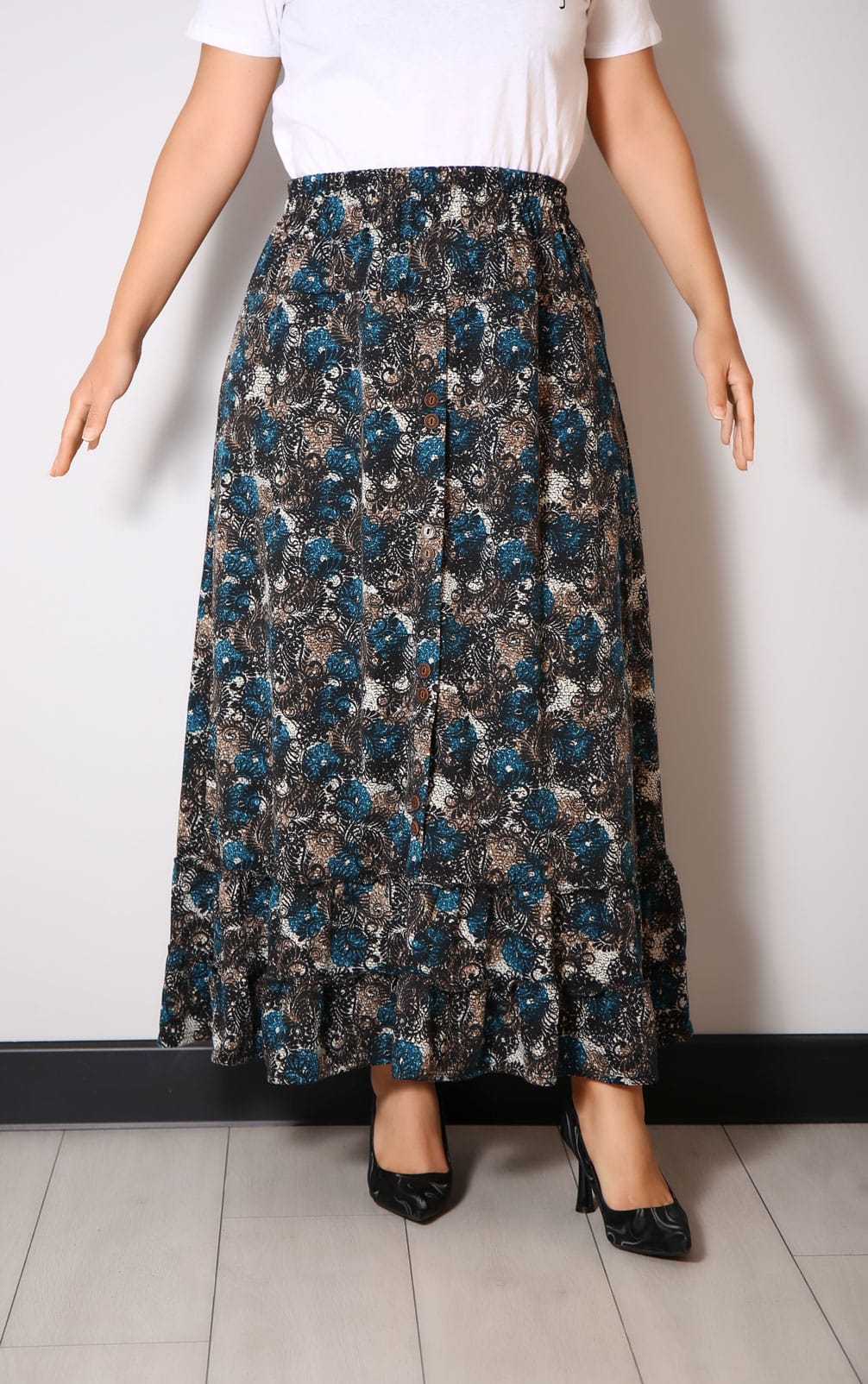 Fusta Lunga cu Volan si Nasturi 001 66 - Fusta Lunga cu Volan si Nasturi 001 IMG 2913 - Fusta Lunga cu Volan si Nasturi 001