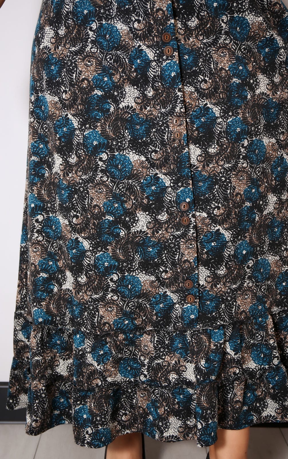 IMG 2914 - Fusta Lunga cu Volan si Nasturi 001