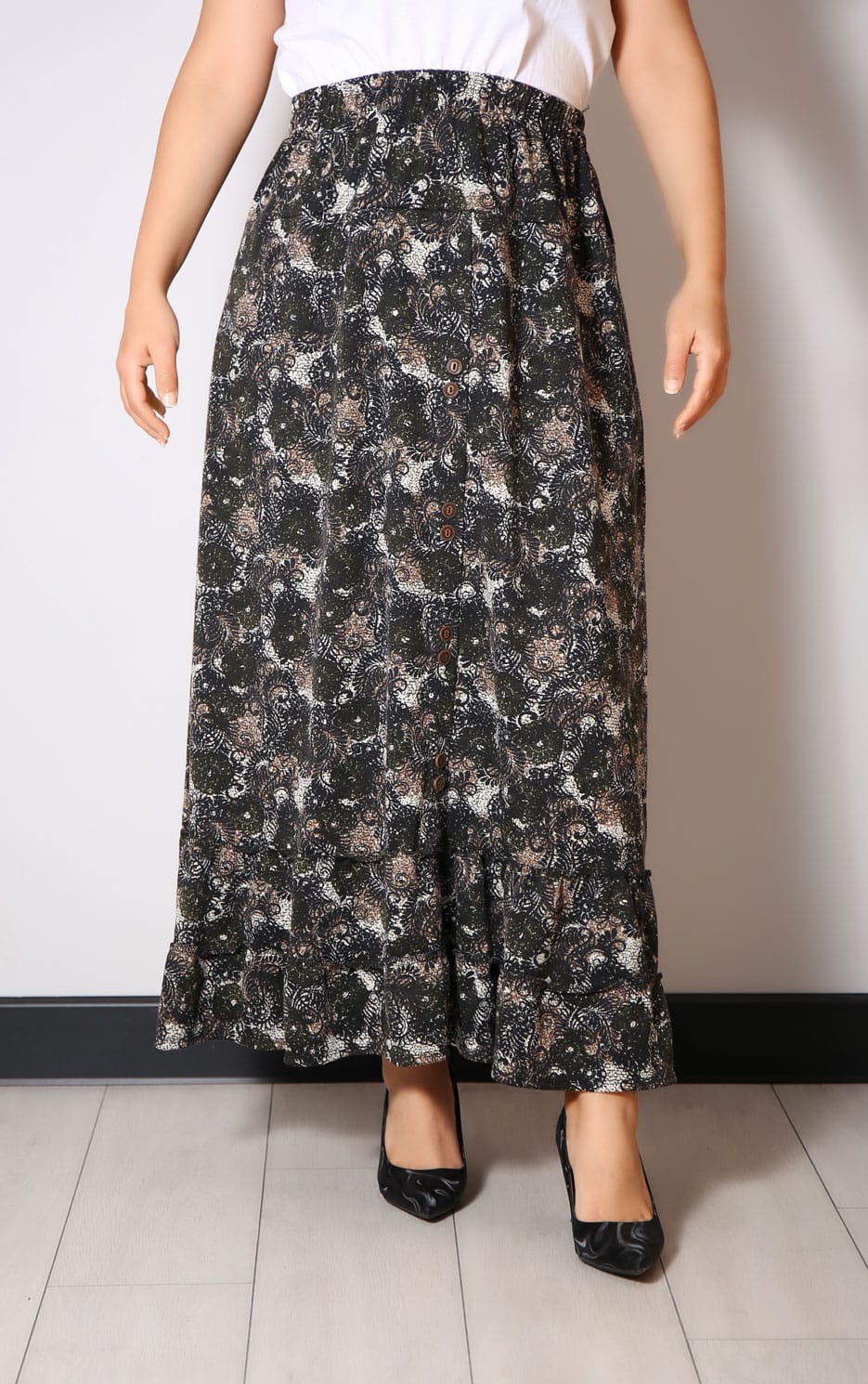 Fusta Lunga cu Volan si Nasturi 008 31 - Fusta Lunga cu Volan si Nasturi 008 IMG 2934 - Fusta Lunga cu Volan si Nasturi 008