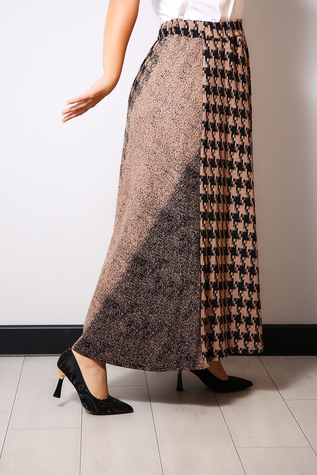 1 13 - Fusta Lunga din Stofa 001