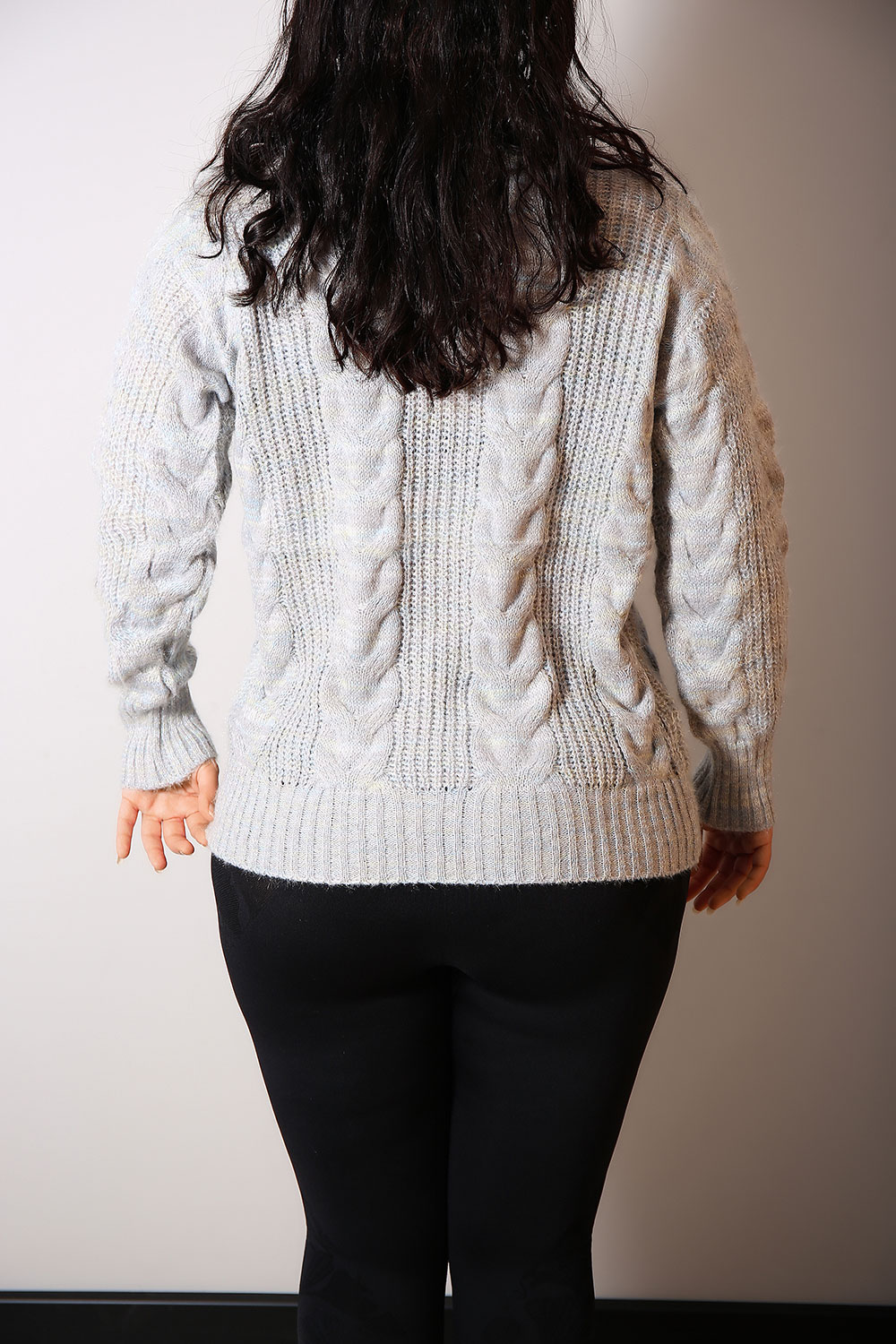 img 3363 - Plover Mohair Cod PMS 0006